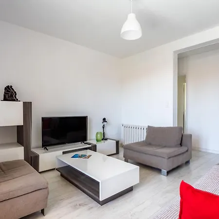 Apartment Le Florida-2 By Interhome Saint-Cyr-sur-Mer